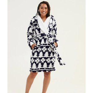 NWT Vera Bradley Cozy Life Jacquard Fleece Robe - Nordic Forest Stripe Navy L/XL